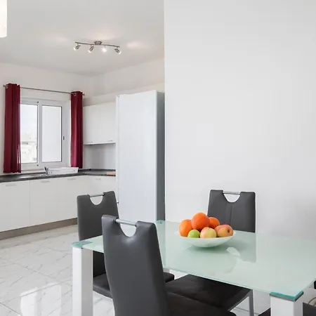 Sea View Apartment 2 Bedrooms 2 Bathrooms, 2 Minutes Away From The Sea San Giuliano Esterno foto