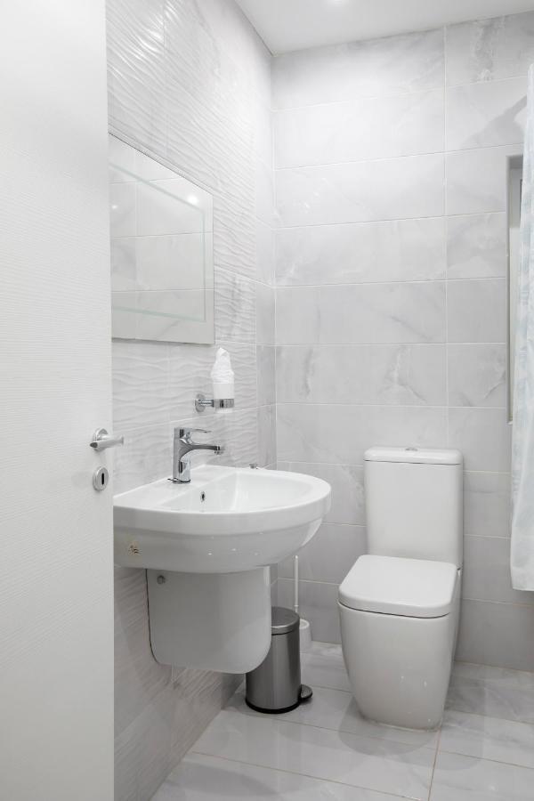 Sea View 2 Bedrooms 2 Bathrooms, 2 Minutes Away From The Sea