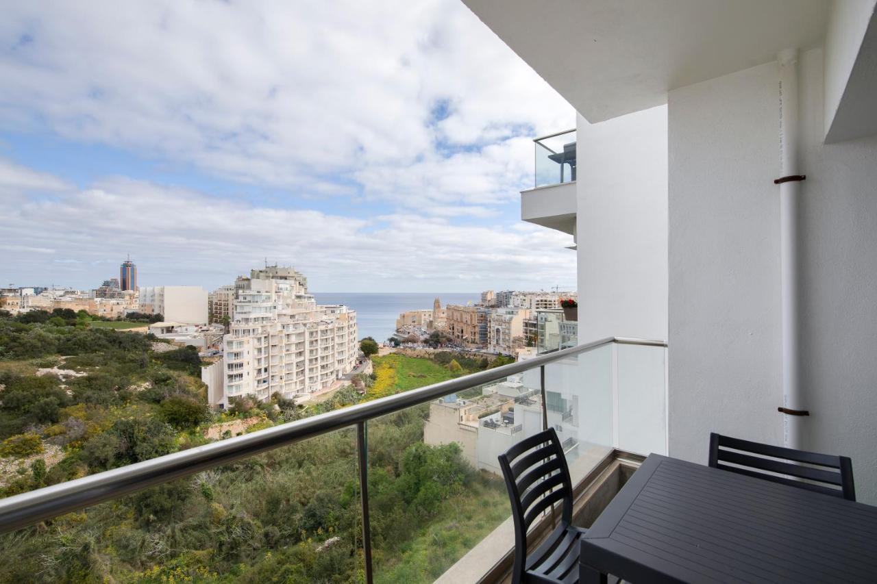 Sea View 2 Bedrooms 2 Bathrooms, 2 Minutes Away From The Sea Lägenhet *