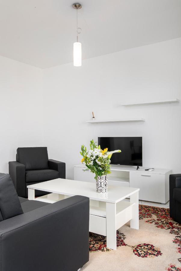 Appartamento Sea View 2 Bedrooms 2 Bathrooms, 2 Minutes Away From The Sea San Giuliano