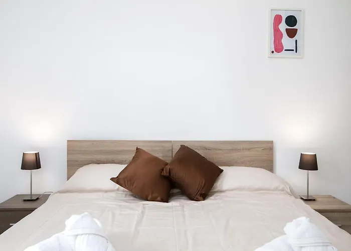 Sea View Apartment 2 Bedrooms 2 Bathrooms, 2 Minutes Away From The Sea
