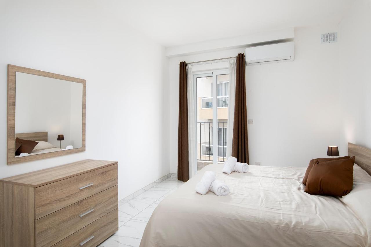 Апартаменты Sea View 2 Bedrooms 2 Bathrooms, 2 Minutes Away From The Sea Сент Джулианс